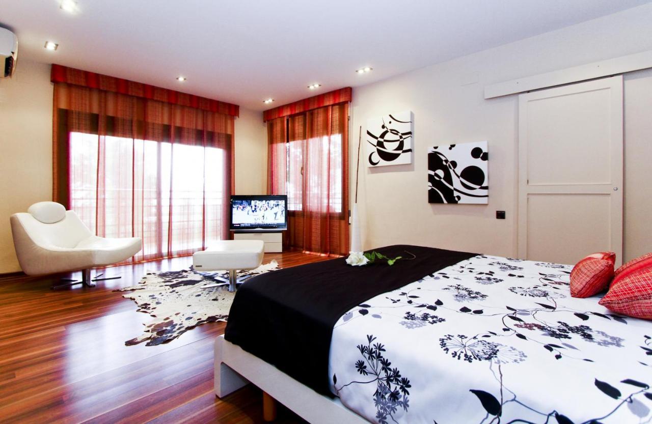 New Play Lake Villa Salou Exterior photo